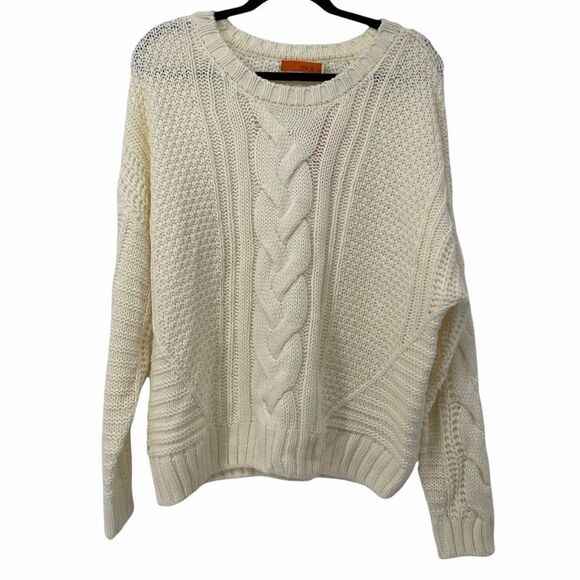 One‎ A Winter White Crewneck Chunky Sweater - Picture 1 of 9